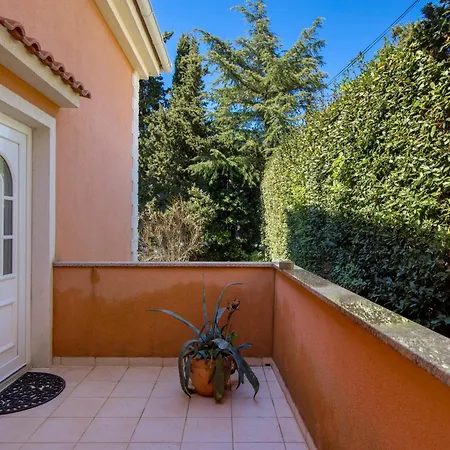 Monticello Crikvenica, 200m From Sea With Rome Garden Dramalj