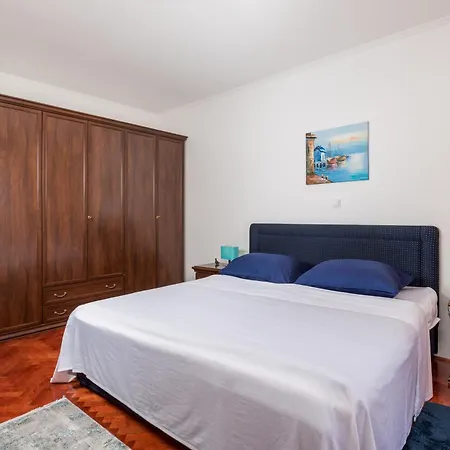 Monticello Crikvenica, 200m From Sea With Rome Garden Villa